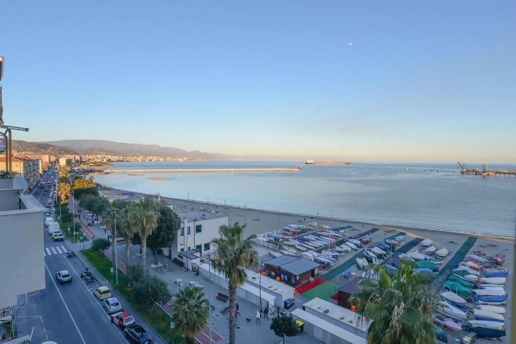 Brezza Marina Vadoalmare Immobiliare Vado Ligure Exterior foto